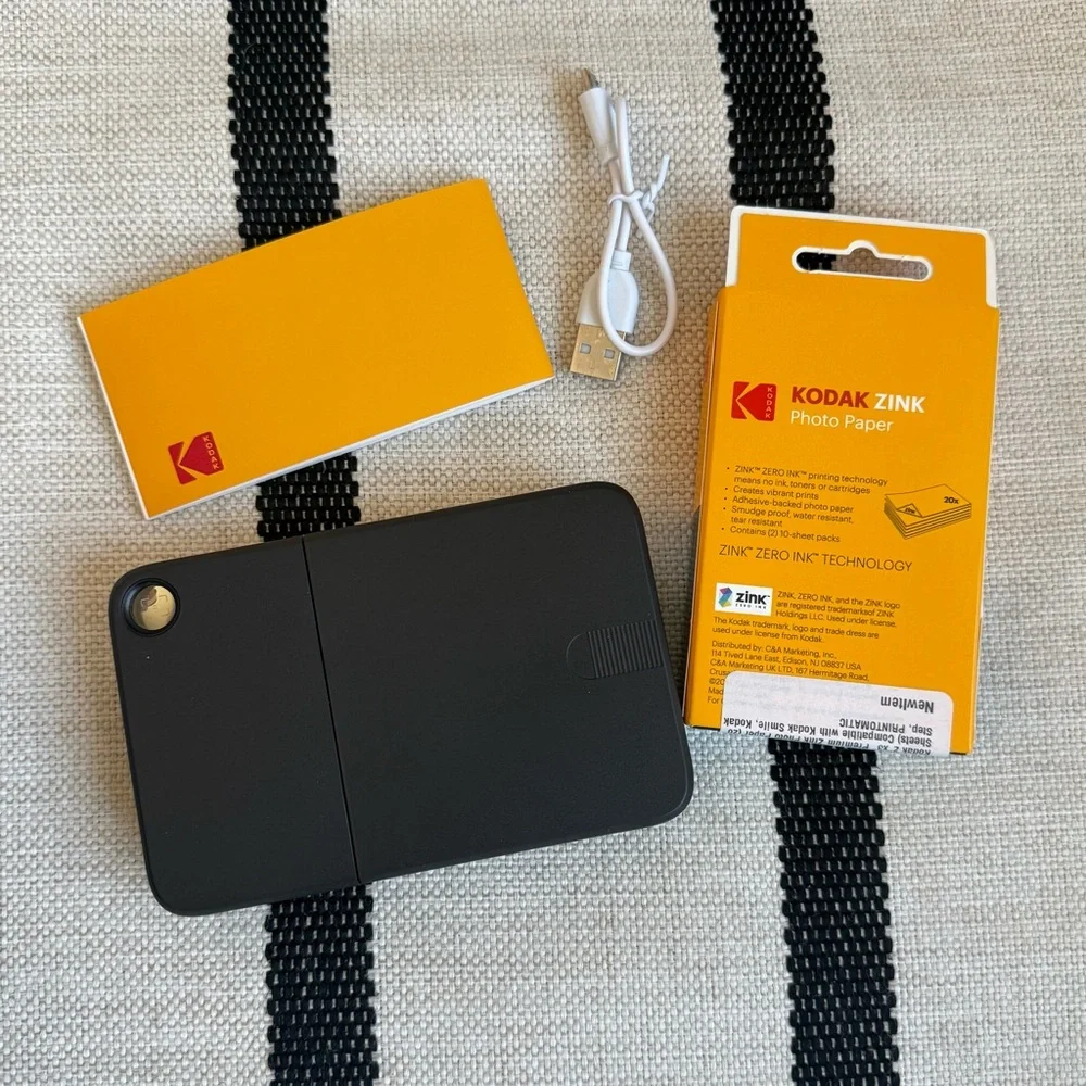 Kodak Printomatic Full-Color Instant Print Digital Camera Portable